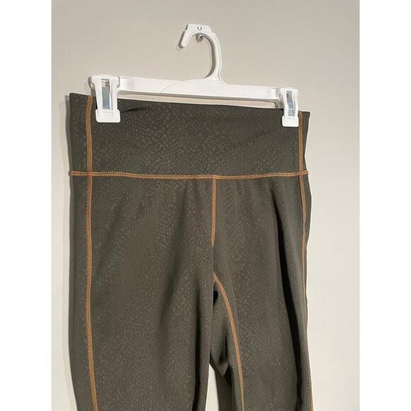 Athleta Chataranga Tight in Green Snake Print - Picture 2 of 11